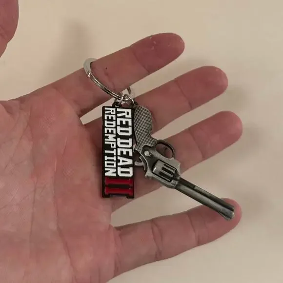 Red dead redemption 2 keychain - Picture 3 of 3